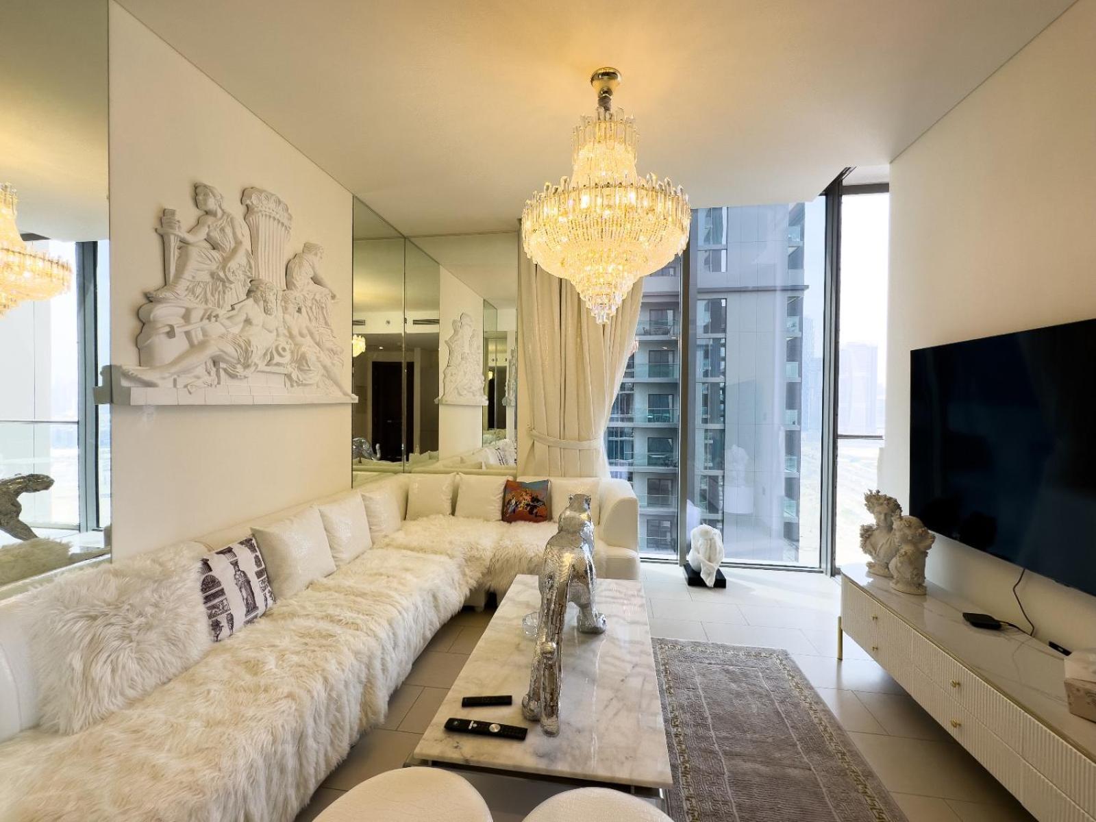 Luxury Designed 1br In Sobha Creek Vistas Dubai